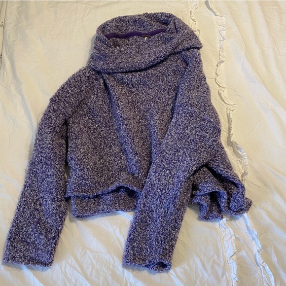 FREE PEOPLE OVERSIZED BFF COWL NECK PURPLE COZY SWEATER - SIZE M - Picture 3 of 10